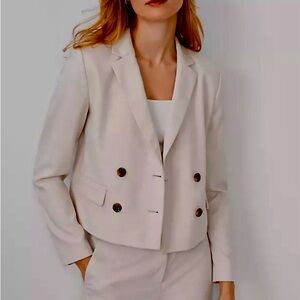 Ann Taylor Cream Cropped Blazer with Structured Shoulders sz 14 P New